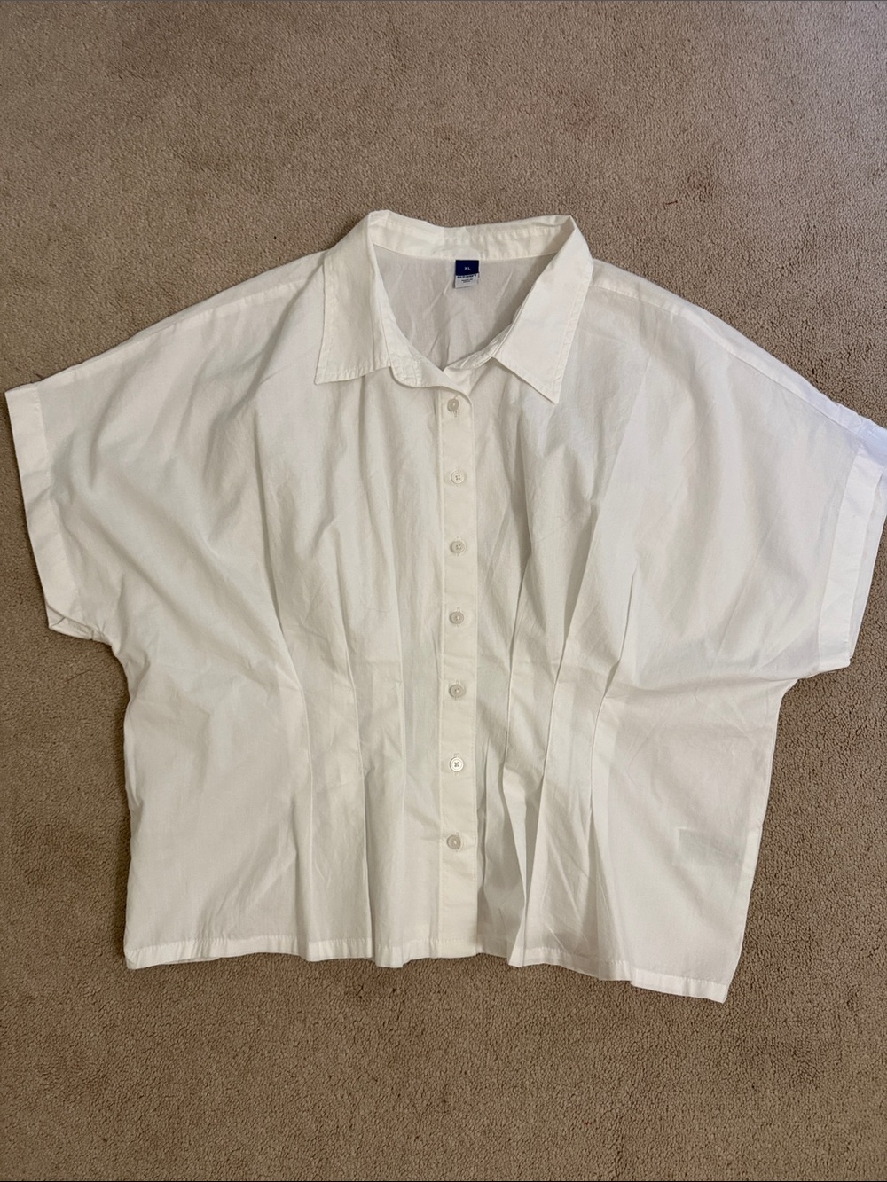 Old Navy White Short-Sleeve Button-Down Collared Shirt Fitted Waist